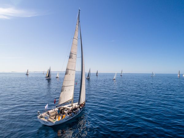 Performance Sailing on Farr 30